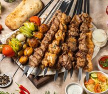 Сет Четверо-шесть на компанию