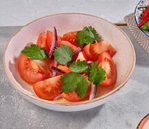 Томаты с луком