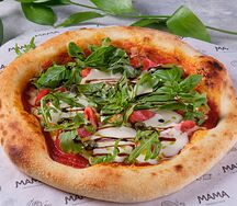 Пицца со страчателлой