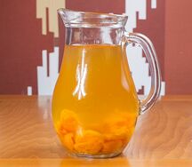 Компот из кураги собственного приготовления