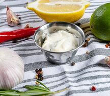 Майонезно-чесночный соус