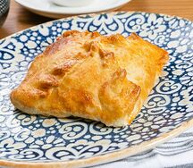 Самса с сыром