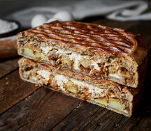 Пирог Строганов с картофелем, грибами и говядиной