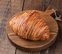 Круассан манго-маракуйя