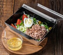 Салат с тунцом