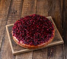 Тарт с брусникой