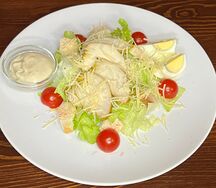 Цезарь с курицей