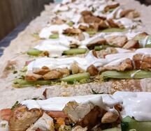 Шаурма для большого брата сырная, чесночная, обычная