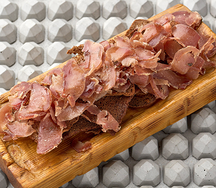 Ломо - вяленая свиная вырезка