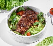 Стейк-салат с мачете в соусе мацухиса