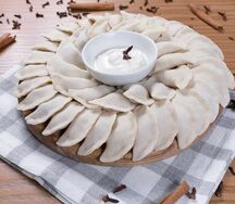 Замороженные вареники с вишней