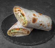 Классическая шаурма с курицей средняя