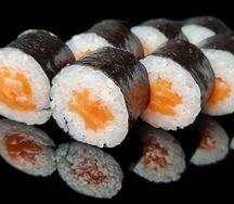 Мини с лососем