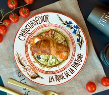 Круассан с индейкой и печеным перцем