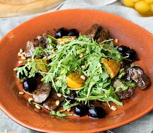 Салат из куриной печени с апельсинами