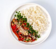 Цыпленок в кисло-сладком соусе с рисом