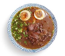 Лапша удон с бульоном и мраморной говядиной
