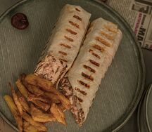 Шаурма с жареным картофелем