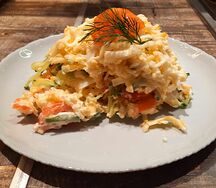 Салат с форелью