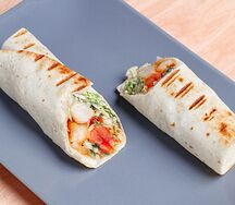 Шаверма по-тайски с курицей в кляре