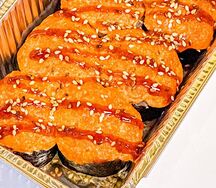 Запеченный ролл Яки копченный лосось