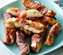 Сыр Халуми в беконе