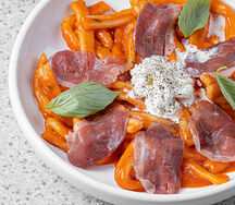 С уткой и страчателлой