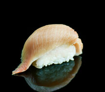 Суши с окунем