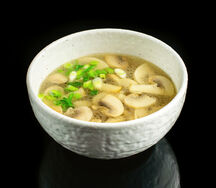 Суп куриный с грибами