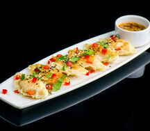 Гедза с лососем