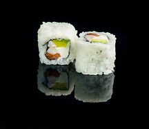 Ролл Филадельфия с огурцом