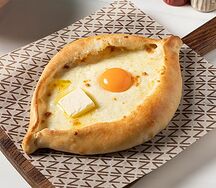 Хачапури по-аджарски