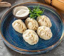 Манты на пару с бараниной