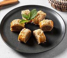 Пахлава с грецким орехом Мебруме