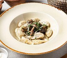 Пельмени с опятами