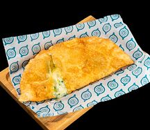 Чебурек с сыром