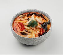 Том ям с тигровыми креветками  