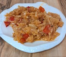 Тушёная капуста