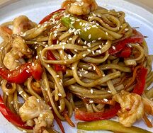 Вок с креветками