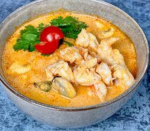 Том ям с креветками