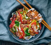 5 рисовая лапша с беконом