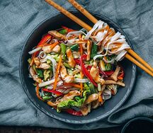 7 рисовая лапша с курицей