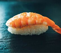 Суши с креветкой