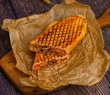 Донер в батоне куриный