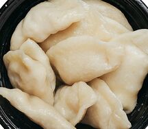 Вареники с картофелем со сметаной
