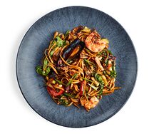 Wok с морепродуктами
