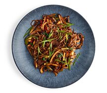 Wok с говядиной
