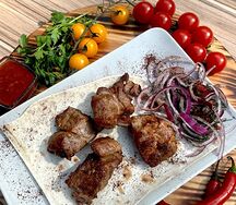 Шашлык из cвинoй шейки