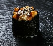 Гункан с угрем