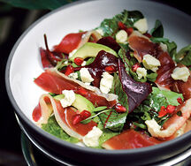 Салат с вяленой уткой